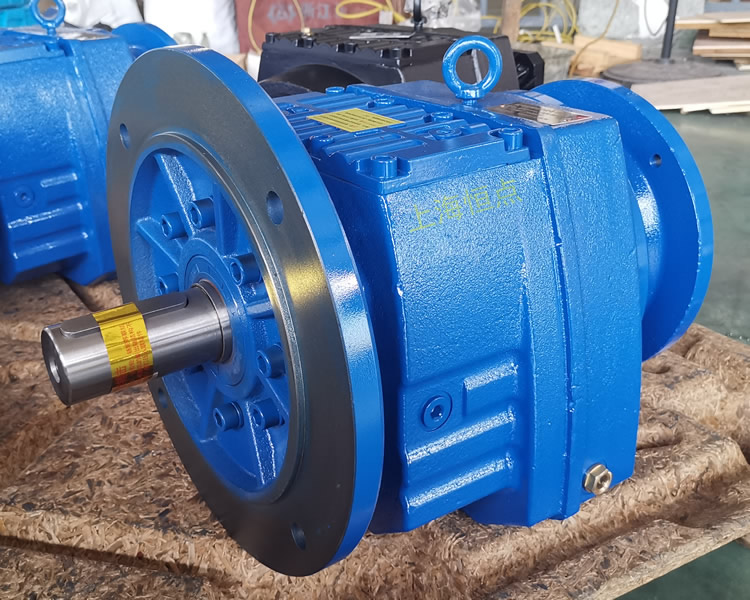 RF87減速機，輸入配法蘭B5端蓋，立式法蘭輸出，實物照片