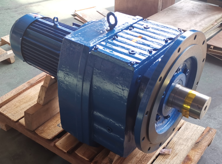 RF137減速機 輸入配電機 輸出軸+法蘭 藍色實物-上海恒點